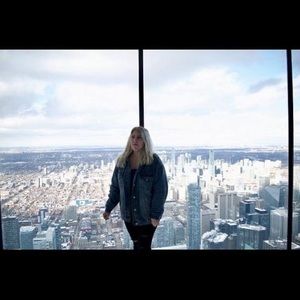 Meet your Posher, Rebecca